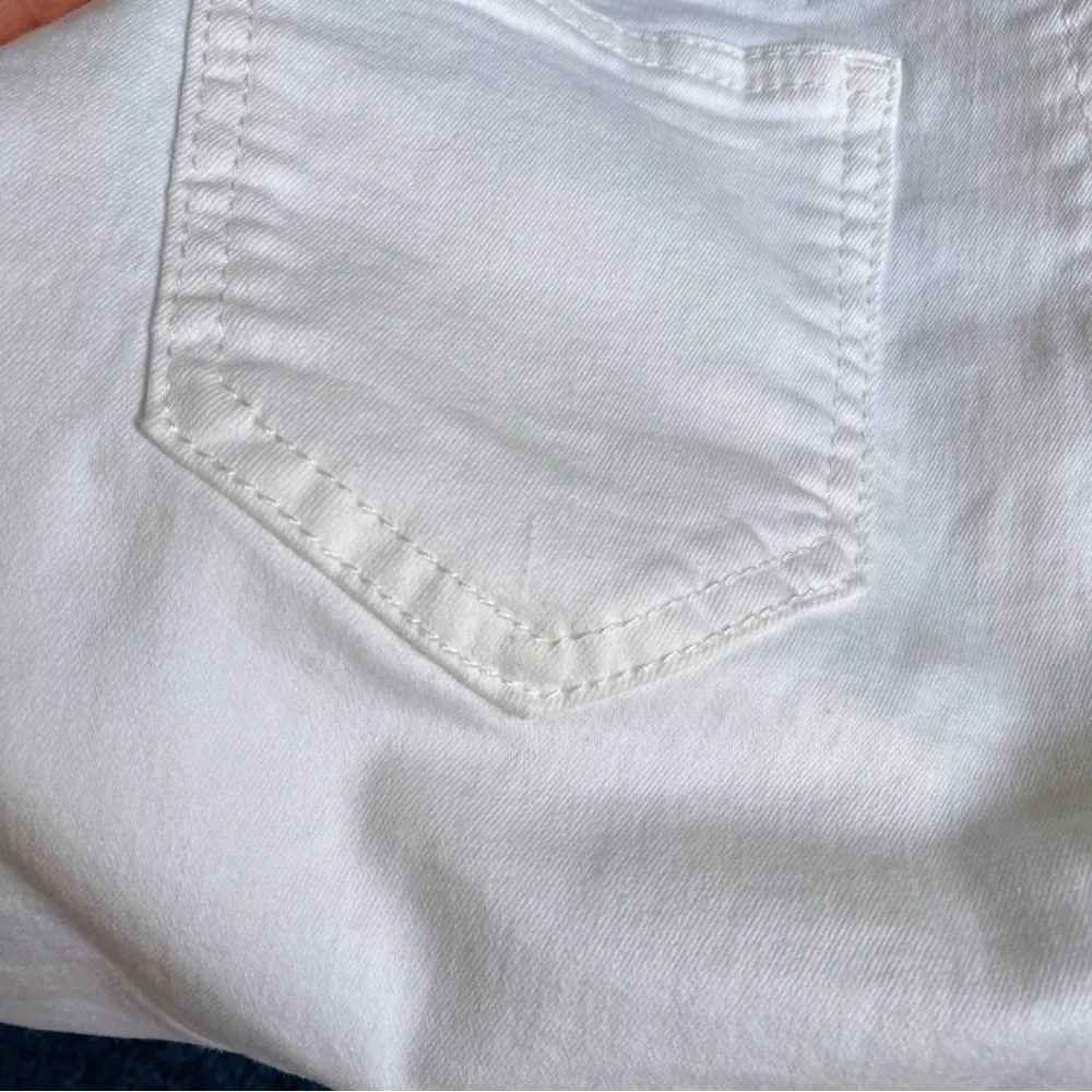 🐚 MISS BON WHITE COTTON HIGH WAIST JEAN SHORTS!